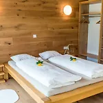 Ferienbungalow Mountain View Wood *