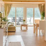 Ferienbungalow Mountain View Wood بيت للعطل