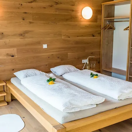 Ferienbungalow Mountain View Wood *